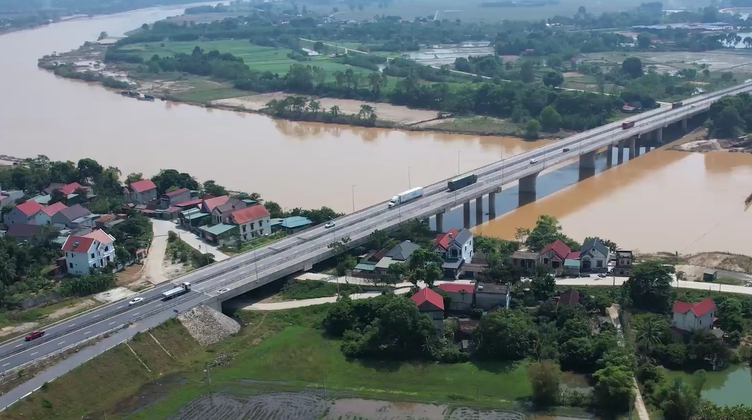 Thanh Hóa: Vì sao nhiều hộ dân bị ảnh hưởng do thi công cao tốc chưa được đền bù? 