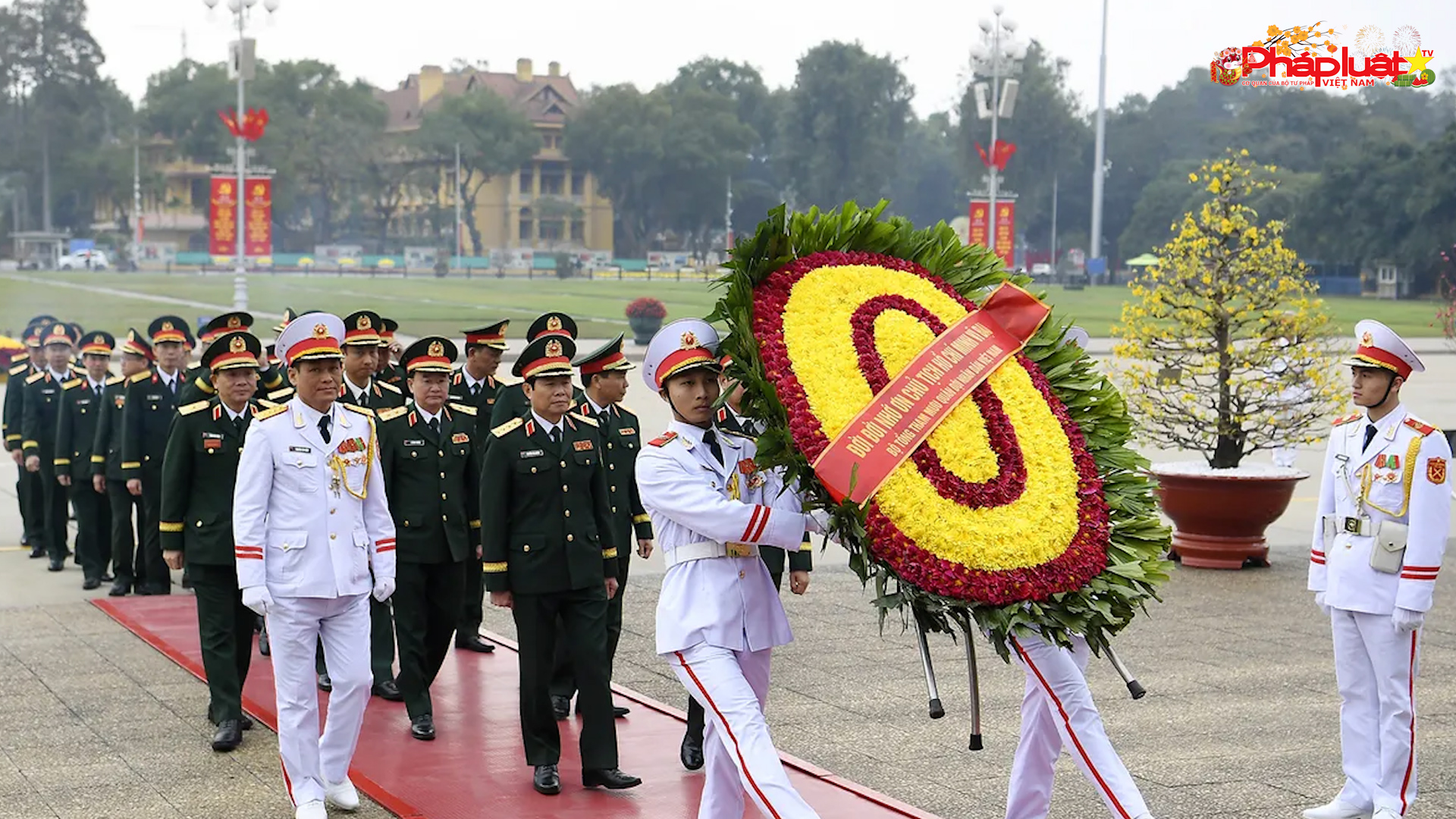 Quân ủy Trung ương, Bộ Quốc phòng vào Lăng viếng Chủ tịch Hồ Chí Minh

