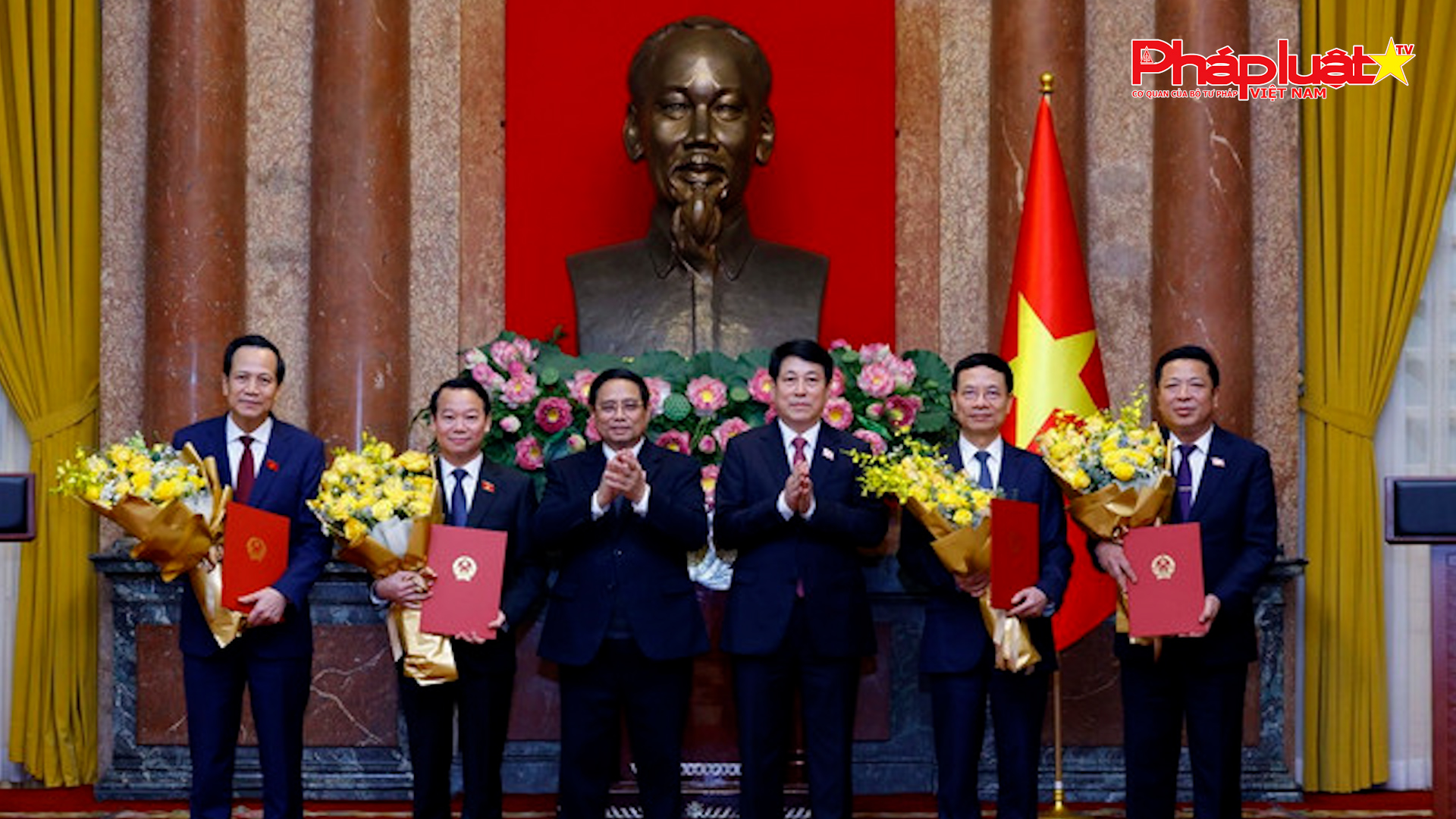 Chủ tịch nước Lương Cường trao quyết định bổ nhiệm Phó Thủ tướng và Bộ trưởng nhiệm kỳ 2021-2026

