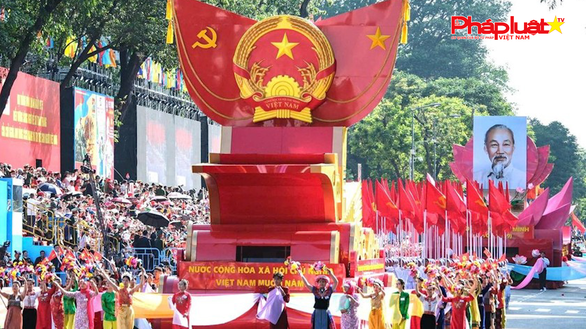 Bộ Chính trị ban hành Nghị quyết về đổi mới công tác xây dựng và thi hành pháp luật đáp ứng yêu cầu phát triển đất nước trong kỷ nguyên mới

