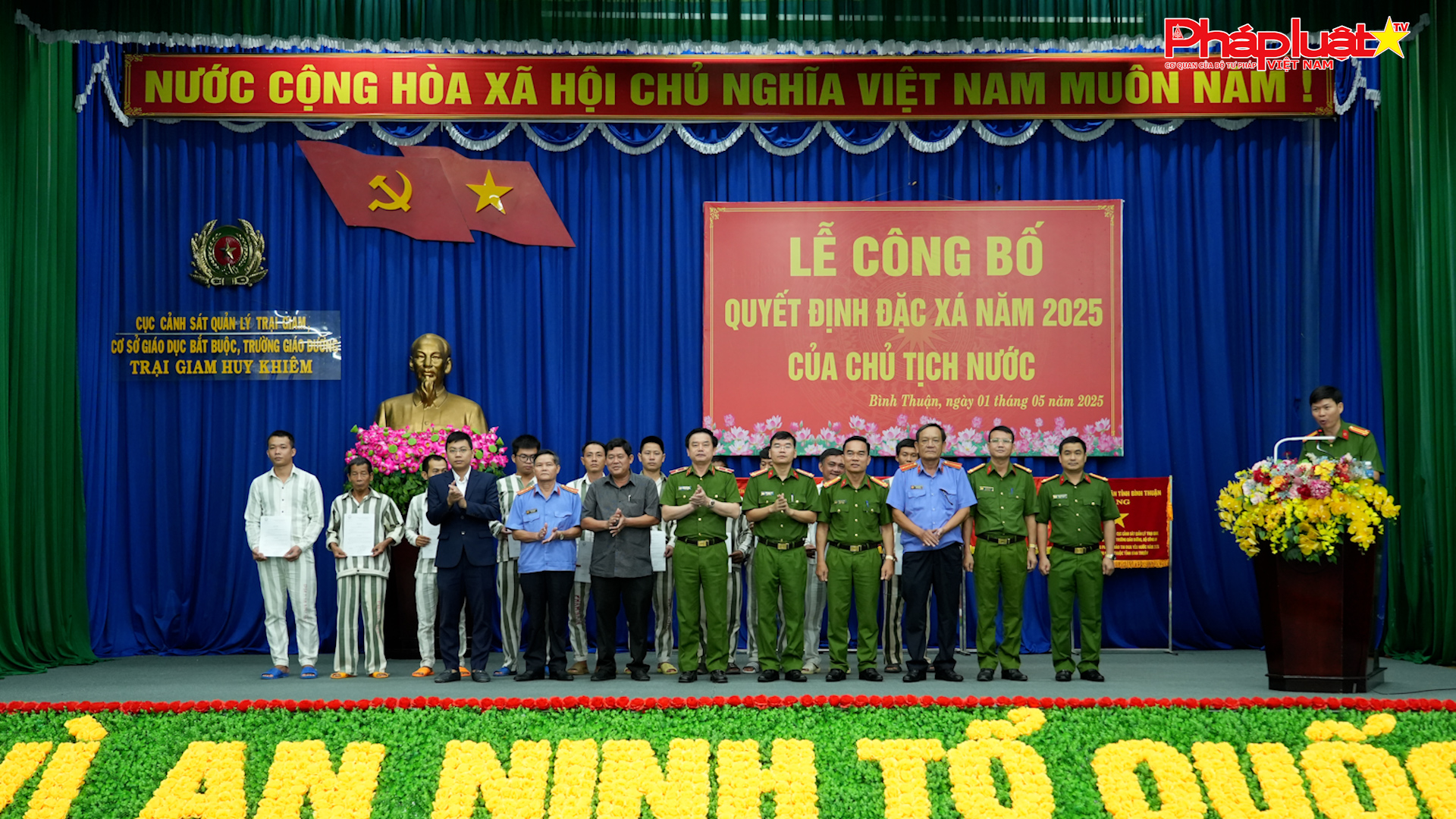 Bình Thuận: Trại giam Huy Khiêm tổ chức Lễ công bố quyết định đặc xá của Chủ tịch nước


