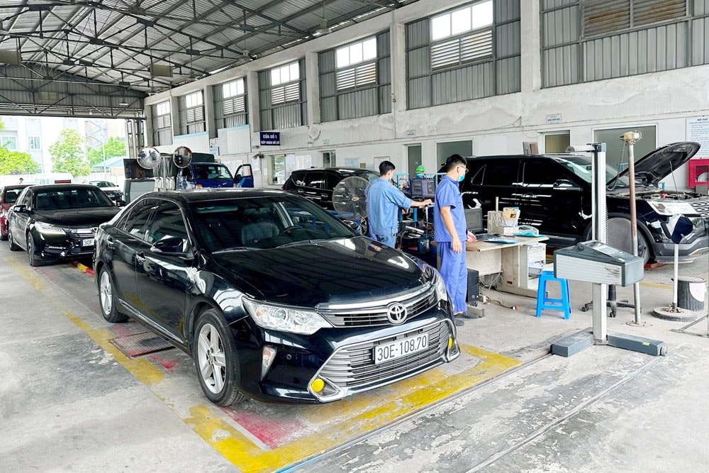 Cục Đăng kiểm yêu cầu các trung tâm chấm dứt tư vấn thừa thãi, sách nhiễu người dân