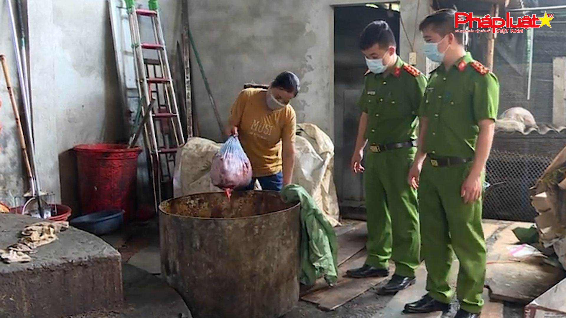 Bản tin Môi trường Pháp luật (ngày 8/5/2025): Bộ Công an đề xuất phạt đến 18 tỷ đồng, 15 năm tù với tội phạm môi trường