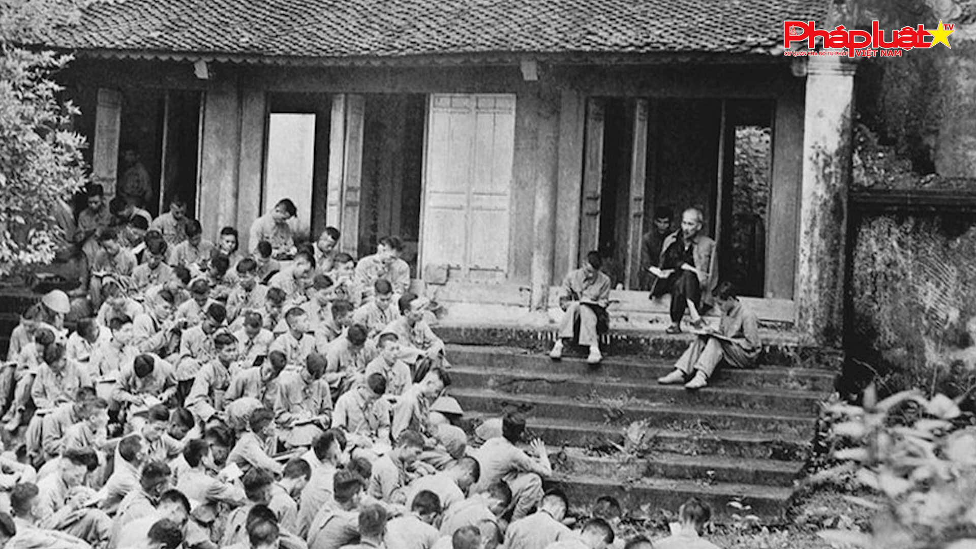 Kỷ niệm 135 năm Ngày sinh của Chủ tịch Hồ Chí Minh (19/5/1890 - 19/5/2025): Hình ảnh Bác Hồ luôn hiện diện trong tim mỗi người