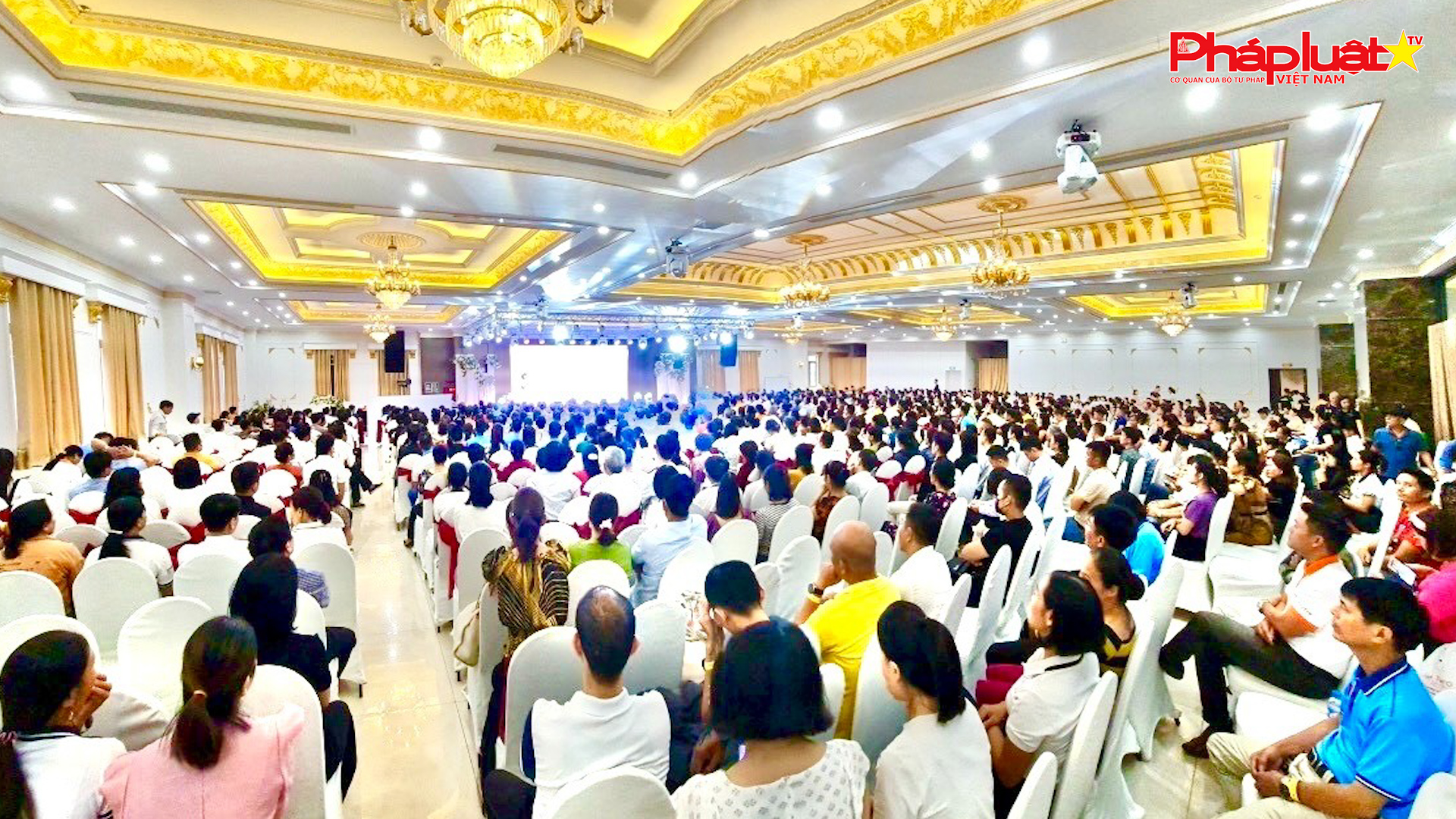 Thị trường bán hàng đa cấp Việt Nam thu hẹp mạnh, chỉ còn 16 doanh nghiệp hoạt động hợp pháp