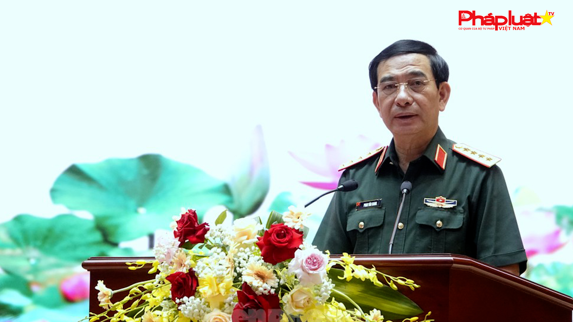 Bộ Quốc phòng lấy ý kiến dự thảo Nghị quyết sửa đổi, bổ sung một số điều của Hiến pháp năm 2013

