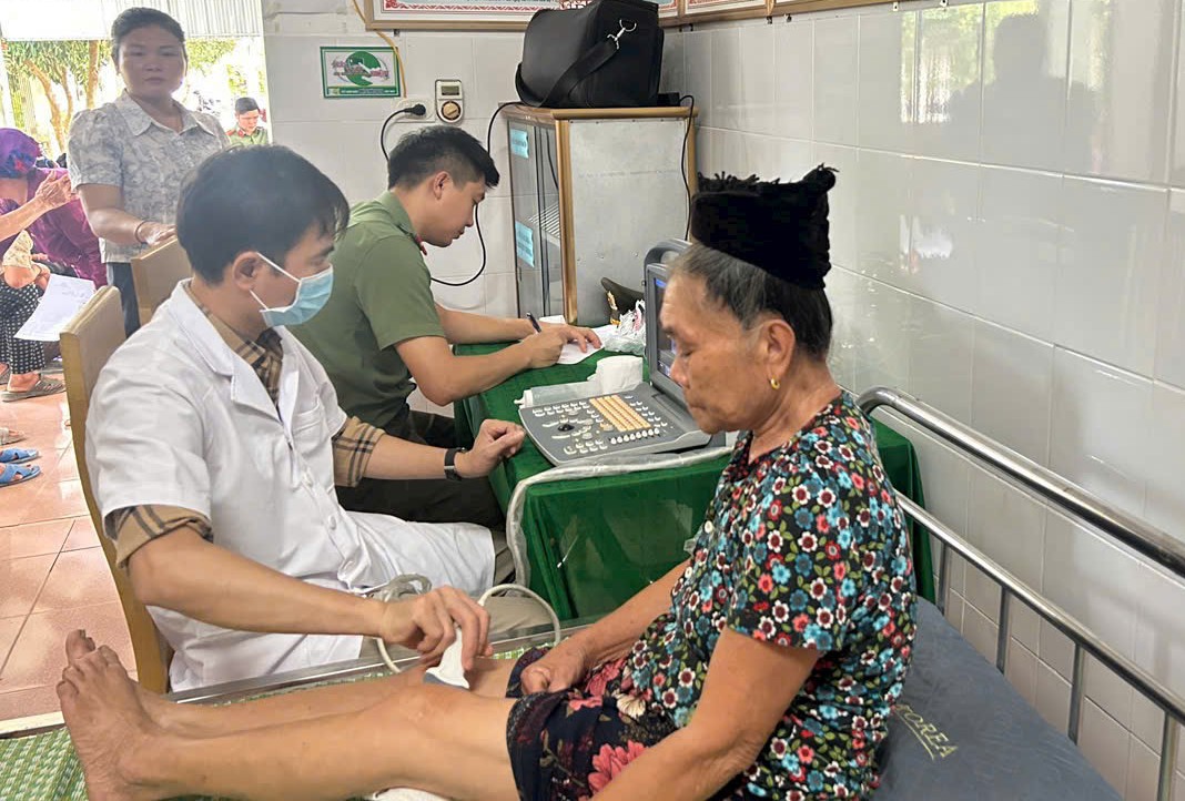 Cục V05 - Bộ Công an chung tay chăm sóc sức khỏe người cao tuổi