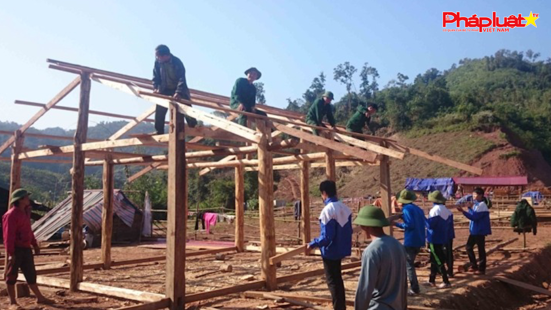 Bản tin Tốt đạo đẹp đời 01/06/2025: Tri thức trẻ: Những nhịp cầu bền bỉ nối dài yêu thương trên miền biên viễn