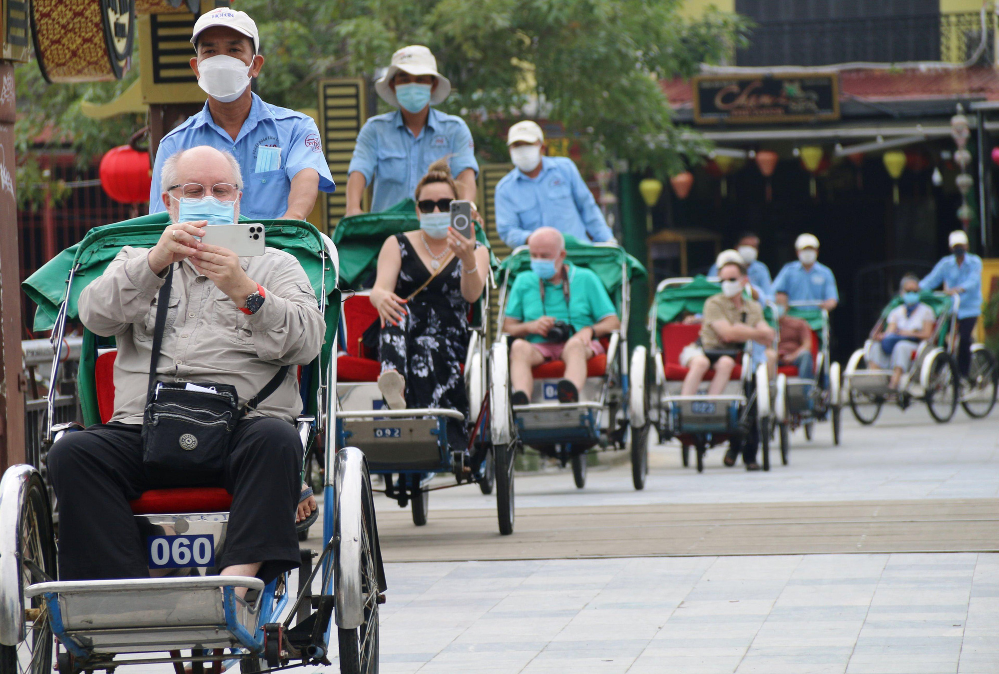 BizNews ngày 7/6/2025: Khách ngoại đến Việt Nam du lịch cao nhất 10 năm