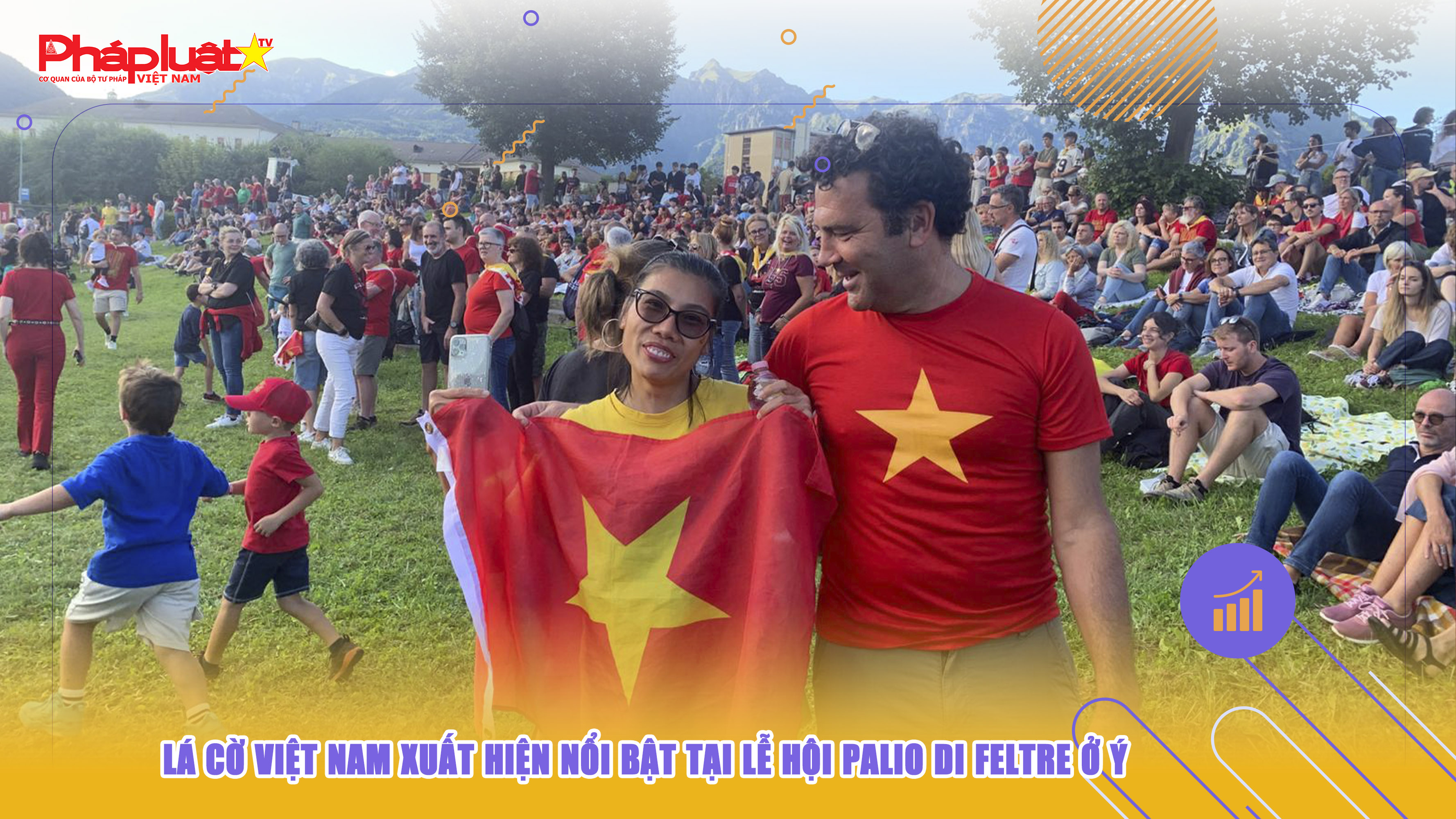 Lá cờ Việt Nam xuất hiện nổi bật tại lễ hội Palio di Feltre ở Ý