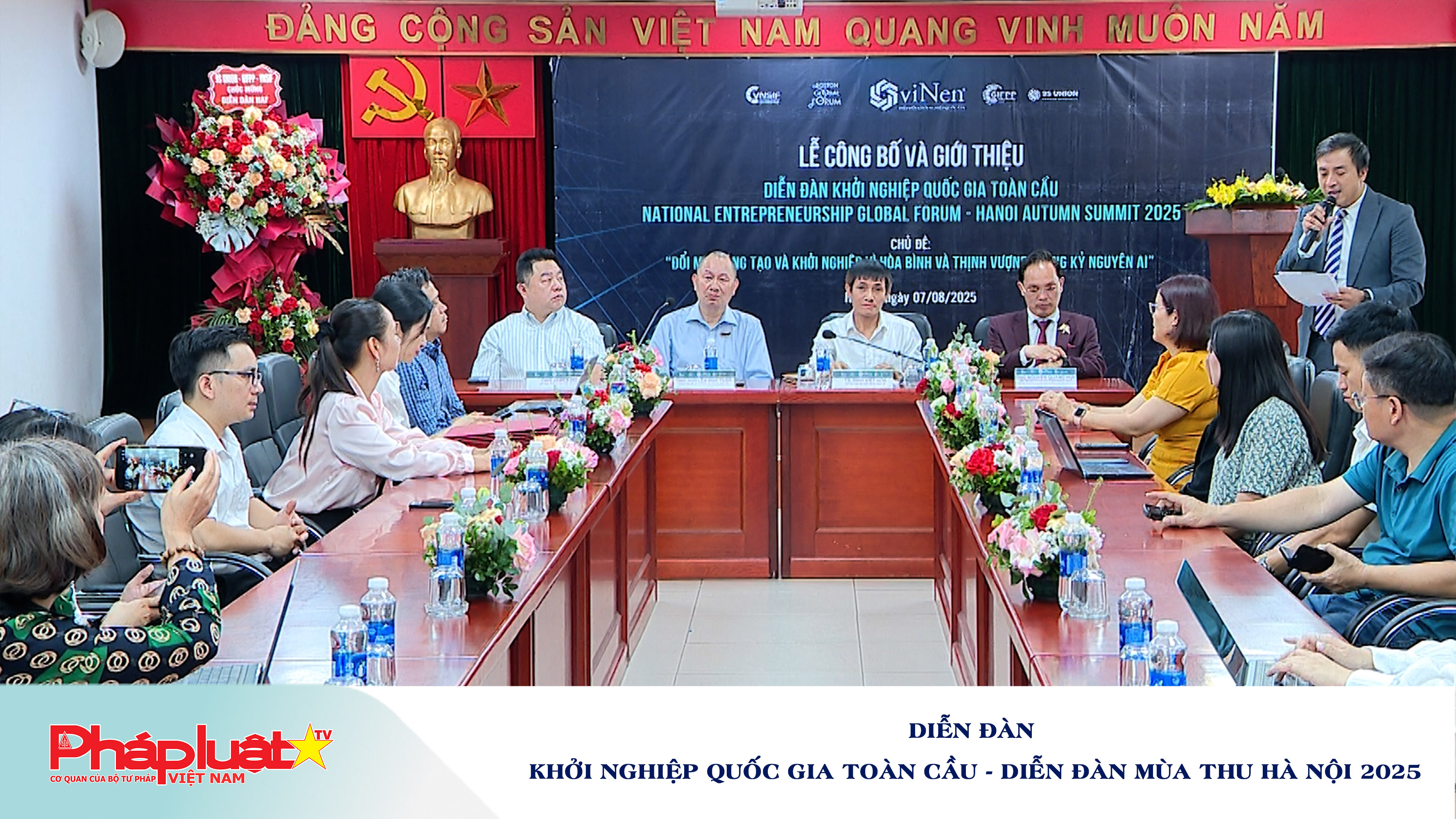 Diễn đàn Khởi nghiệp Quốc gia toàn cầu - Diễn đàn Mùa Thu Hà Nội 2025