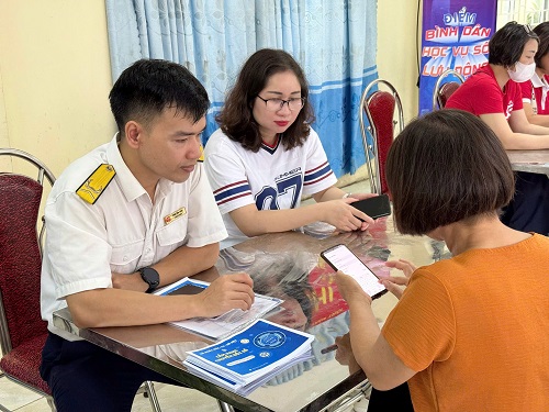Thuế TP Hà Nội quyết tâm hoàn thành Chiến dịch “45 ngày đêm ra quân hỗ trợ chuyển đổi số”