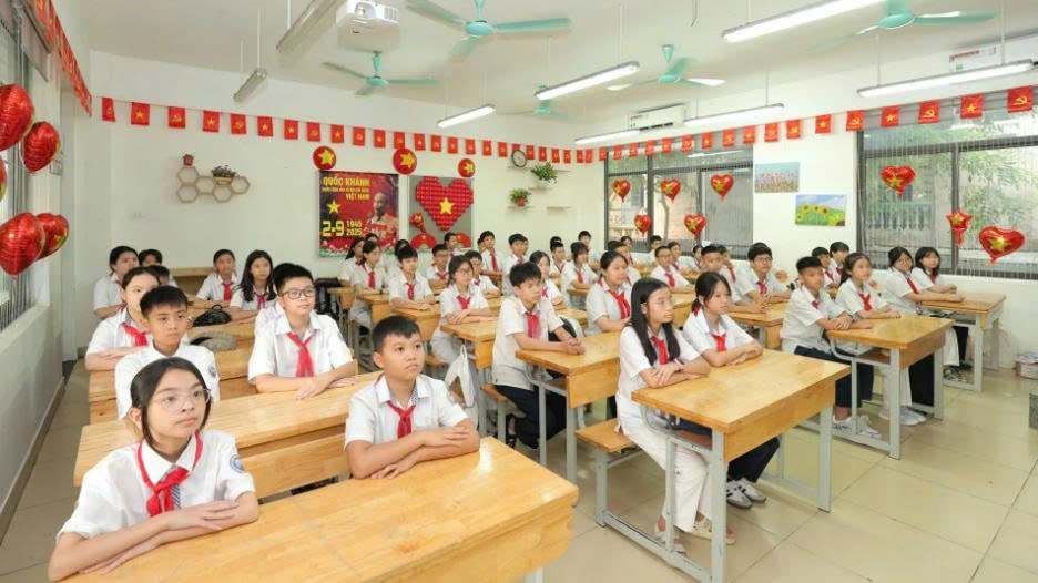 Bản tin Truyền thông Chính sách (ngày 11/9/2025): Những đối tượng nào được hỗ trợ chi phí học tập?