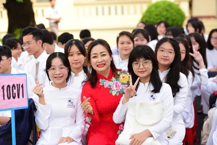 Bản tin Truyền thông Chính sách ngày 18/9/2025: Học sinh, sinh viên không tham gia BHYT hộ gia đình