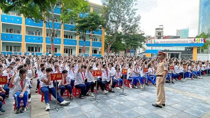 Các hoạt động nổi bật hưởng ứng Ngày Pháp luật tại Hà Nội