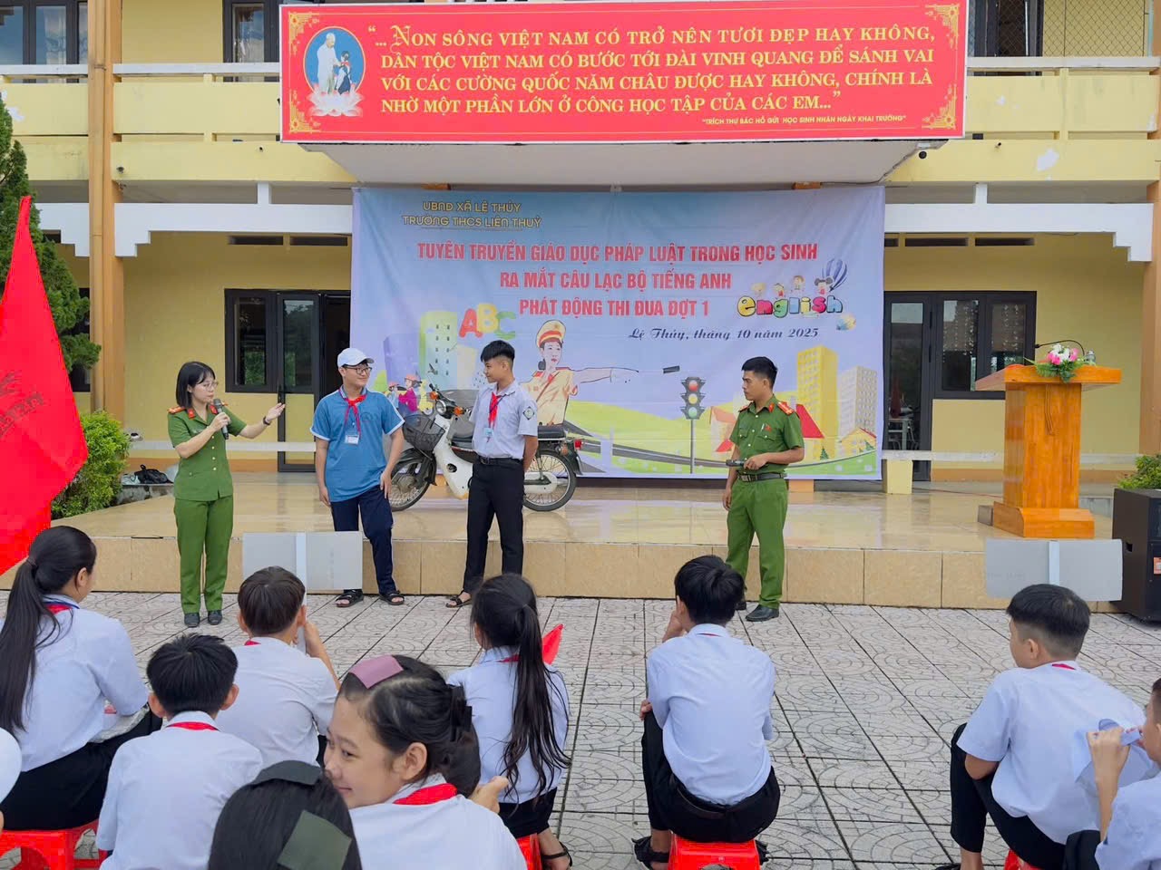 Trường THCS Liên Thủy phát động thi đua và tuyên truyền pháp luật