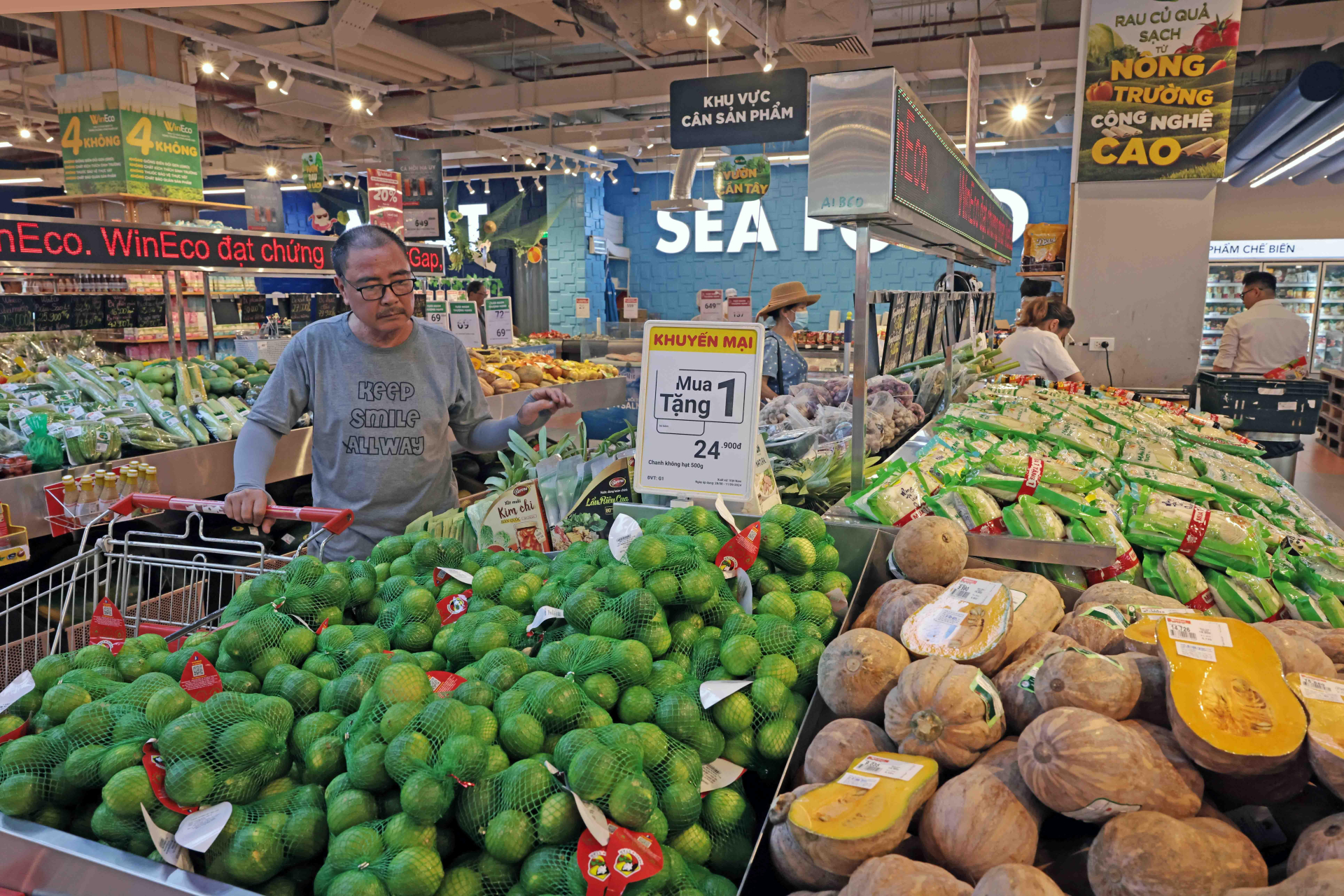 BizNews ngày 8/11/2025: CPI 10 tháng của năm 2025 tăng 3,27%