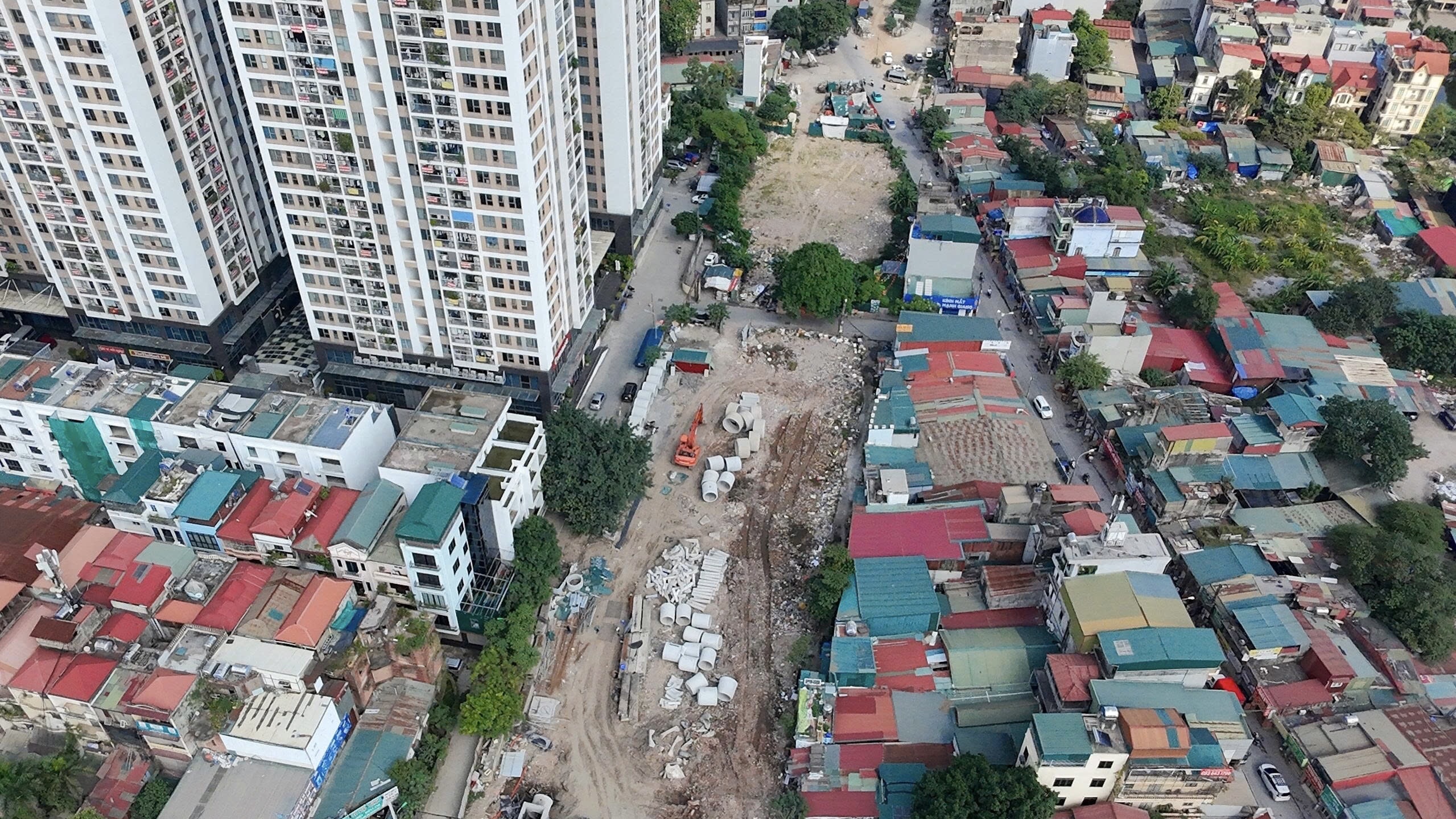 Cầu L3 thuộc dự án Vành đai 2,5 thi công trở lại sau nhiều năm tạm dừng