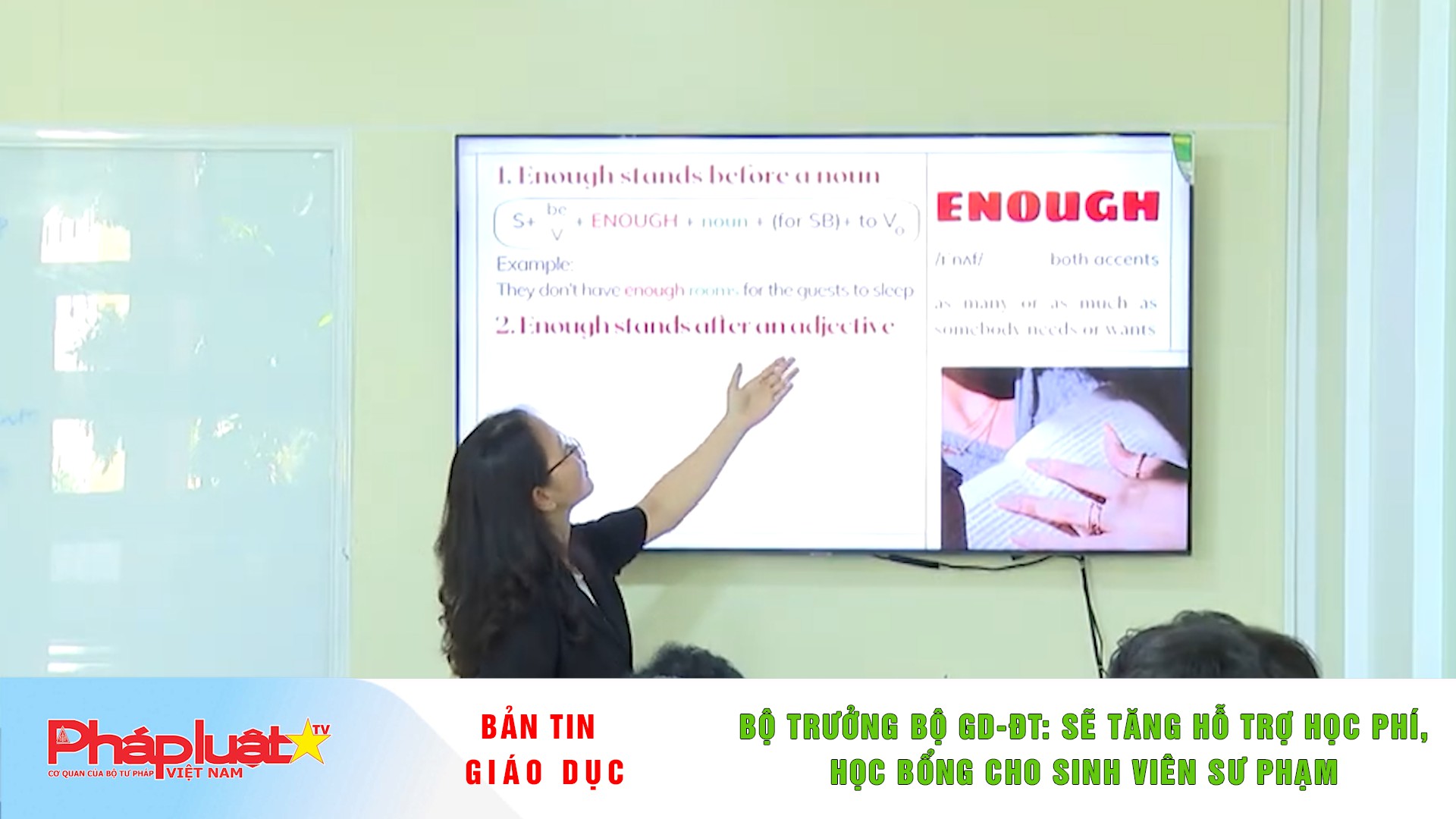 Bản tin Giáo dục (19/11/2025):   Bộ trưởng Bộ GD-ĐT: Sẽ tăng hỗ trợ học phí, học bổng cho sinh viên sư phạm