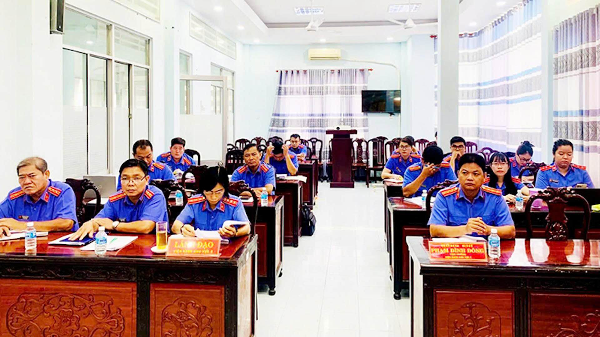 VKSND Khu vực 2 tỉnh Đồng Tháp tập huấn các quy định mới về nghiệp vụ