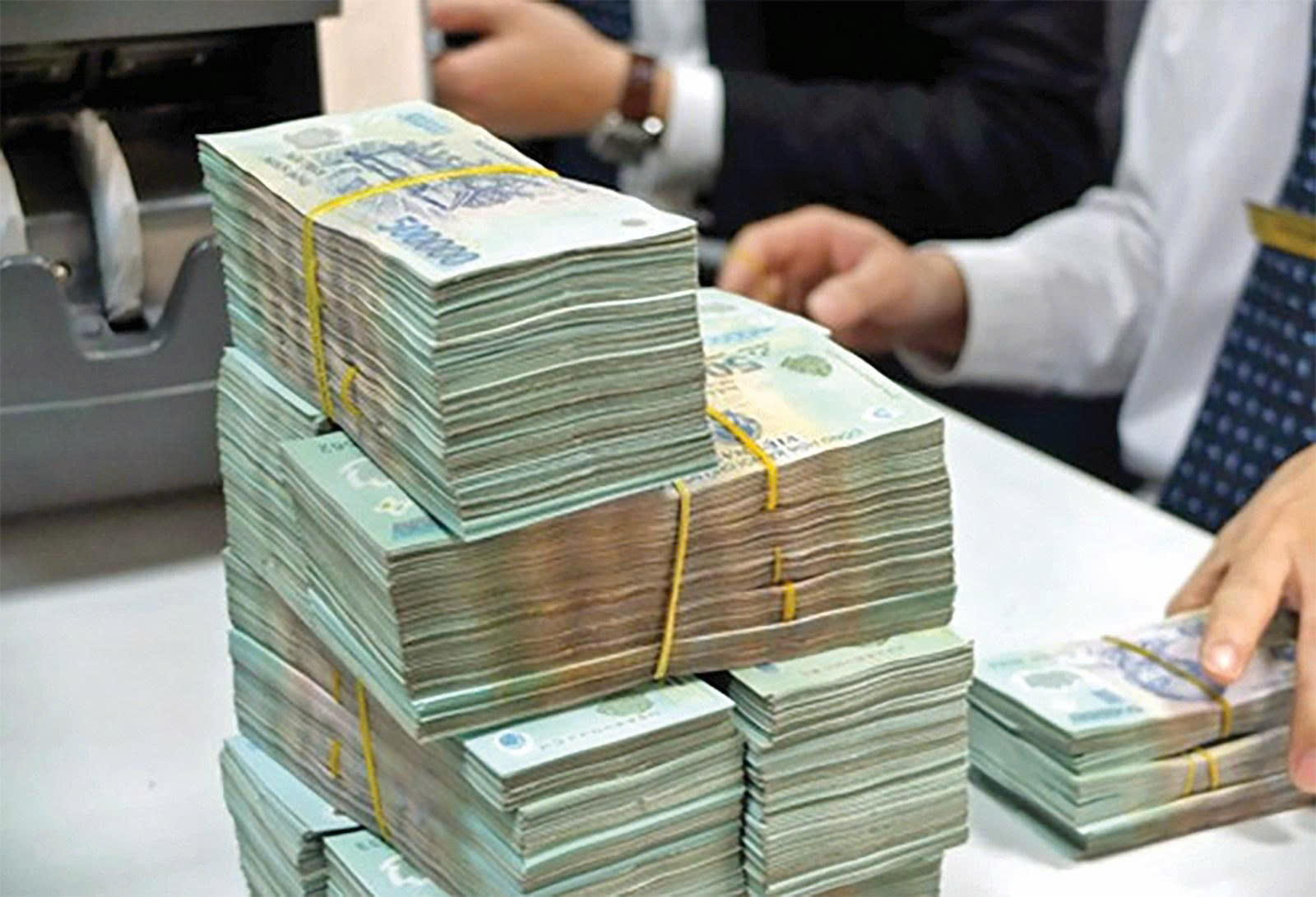 Bản tin Truyền thông Chính sách ngày 2/12/2025: Quy định mua, bán nợ mới nhất mà bạn cần biết
