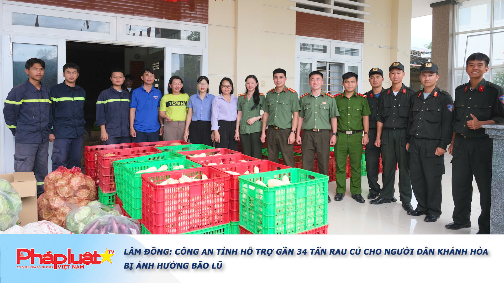 Lâm Đồng: Công an tỉnh hỗ trợ gần 34 tấn rau củ cho người dân Khánh Hòa bị ảnh hưởng bão lũ