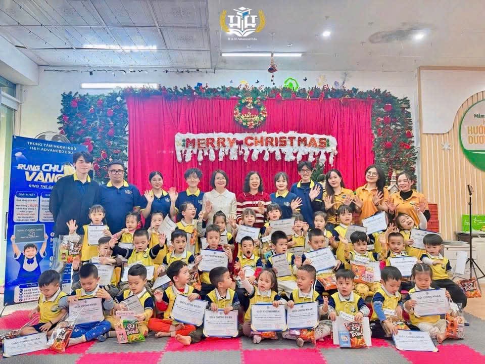 Rung Chuông Vàng - Hành trình khám phá tài năng