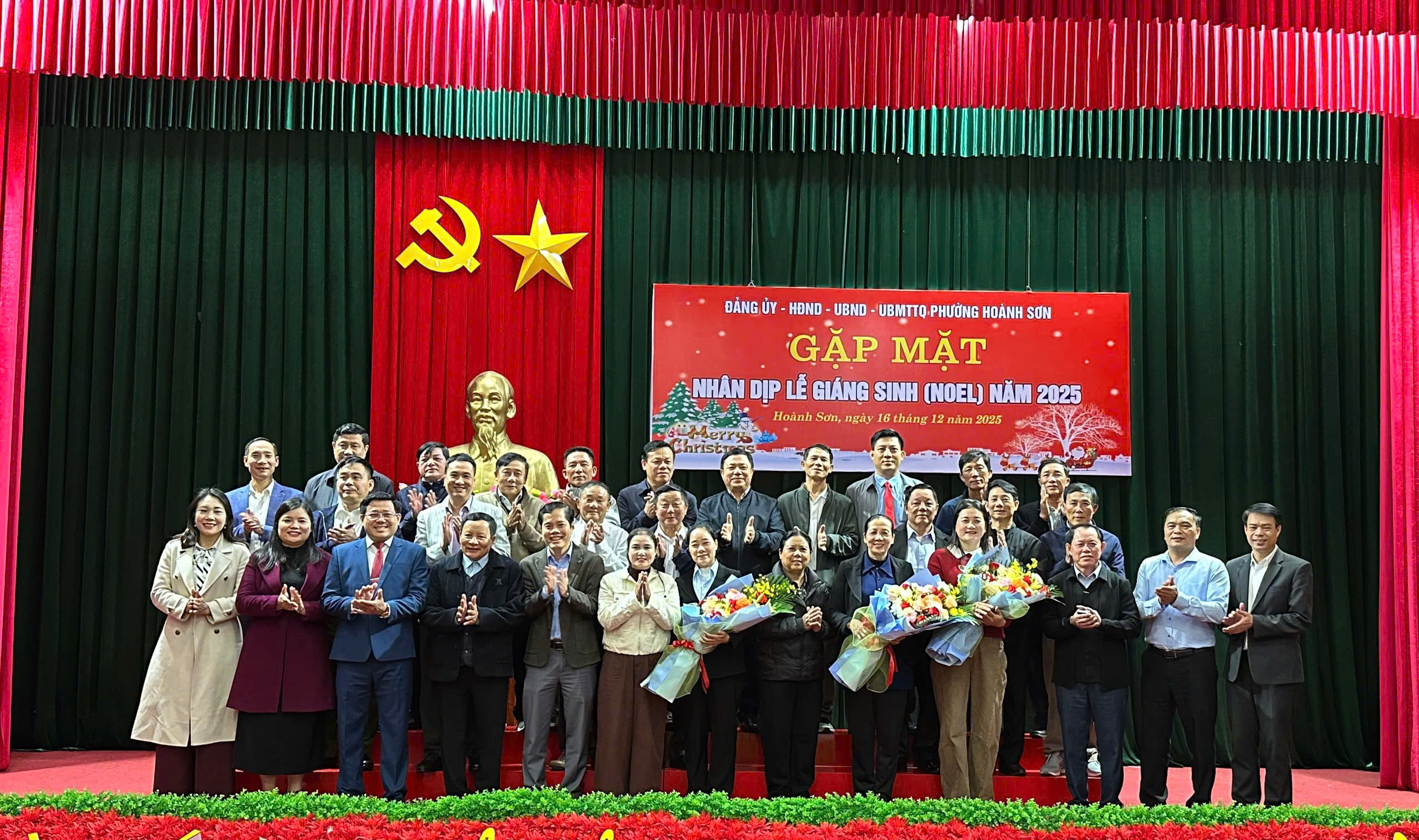 Hà Tĩnh: Phường Hoành Sơn gặp mặt đồng bào Công giáo nhân dịp Lễ Giáng sinh (Noel) năm 2025