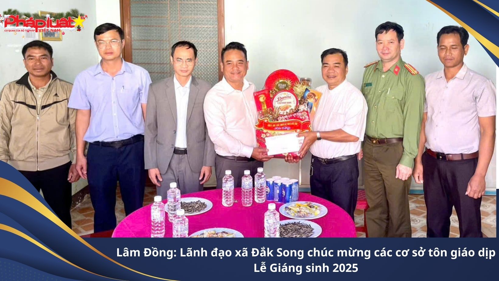Lâm Đồng: Lãnh đạo xã Đắk Song chúc mừng các cơ sở tôn giáo dịp Lễ Giáng sinh 2025

