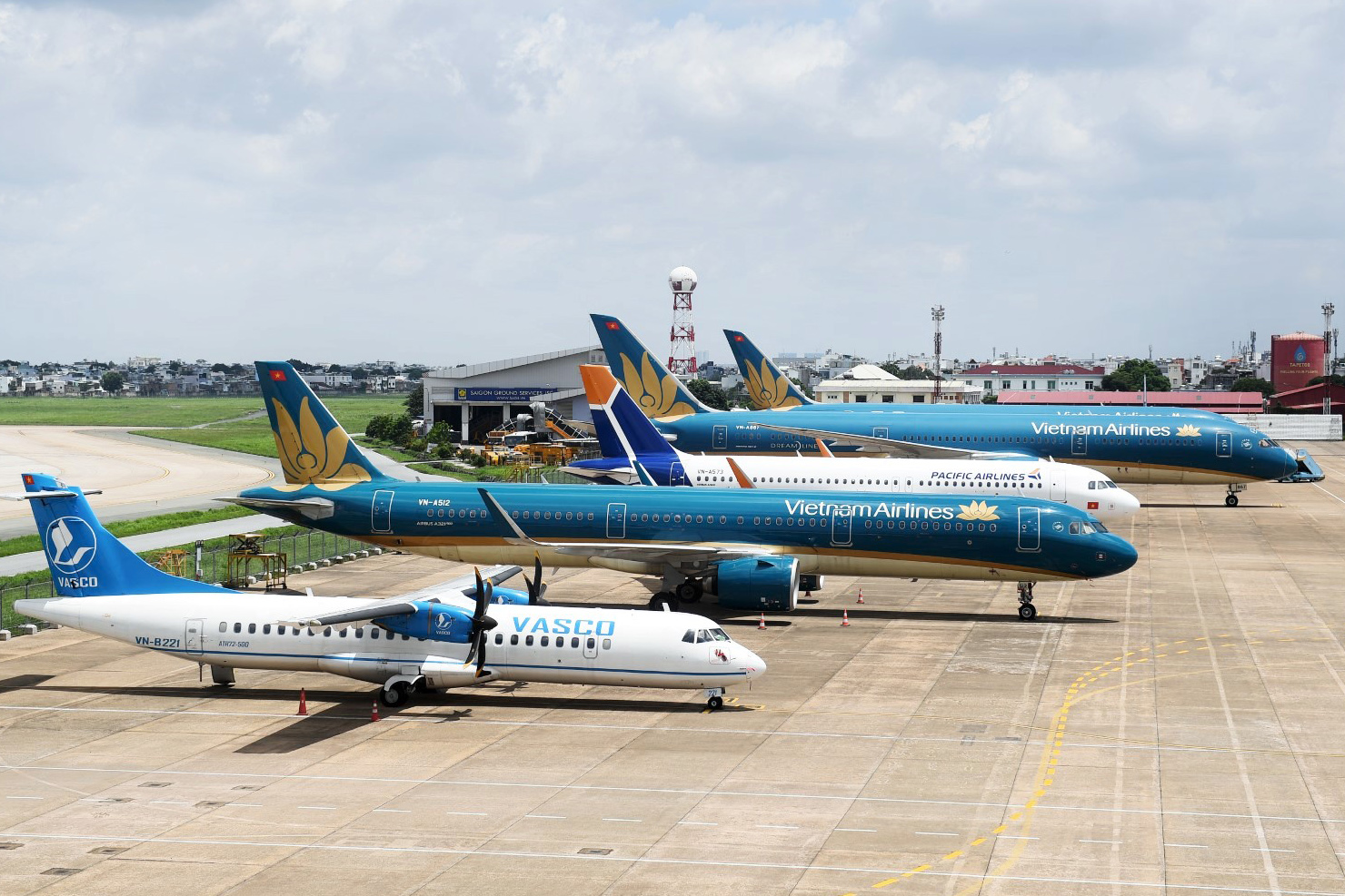 Giá vé máy bay “hạ nhiệt” sau kỳ nghỉ Tết Dương lịch