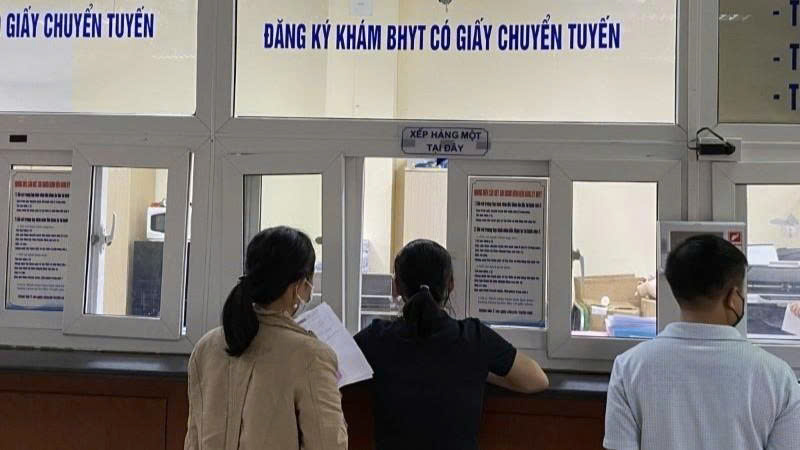 Năm 2026 nhóm đối tượng nào được hưởng 100% chi phí khám, chữa bệnh bảo hiểm y tế?