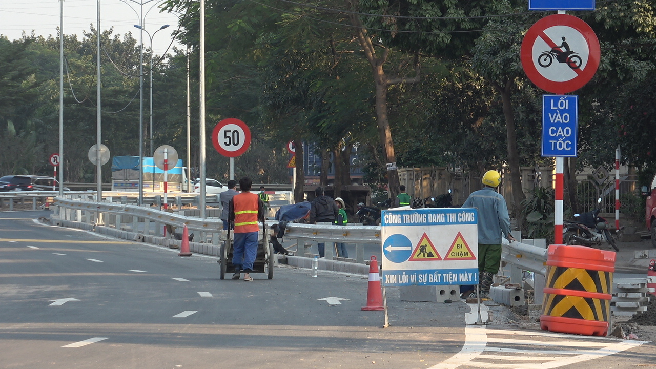 Video mới nhất tuyến đường thông từ Ngọc Hồi vào cao tốc Pháp Vân – Cầu Giẽ