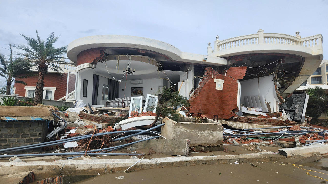 Điểm nóng 27/1: Kết quả giám định nguyên nhân sập biệt thự ở Hà Tĩnh