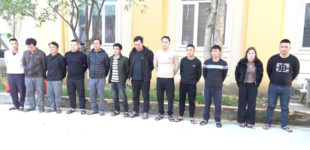 Điểm nóng sáng 30/1: Xây 4 tầng cửa thép, lắp camera cảm biến để đánh bạc