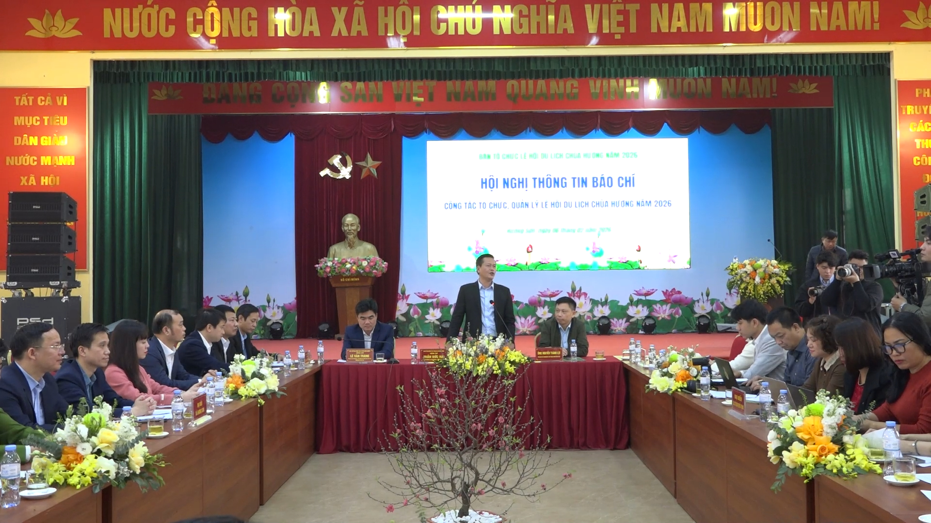 Lễ hội Chùa Hương kỳ vọng đón 1 triệu khách