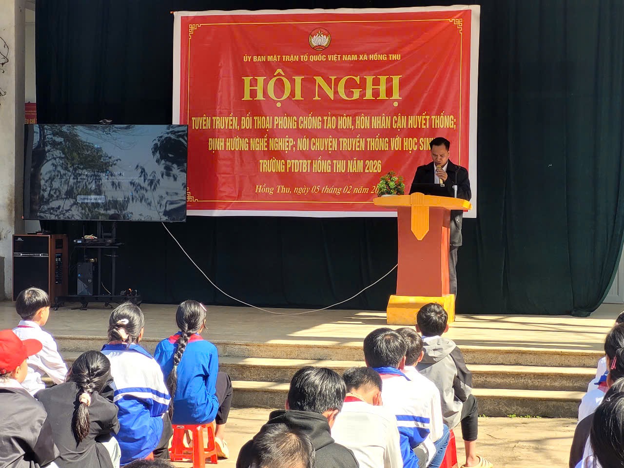 Lai Châu: Xã Hồng Thu đẩy mạnh tuyên truyền phòng, chống tảo hôn và định hướng nghề nghiệp cho học sinh THCS