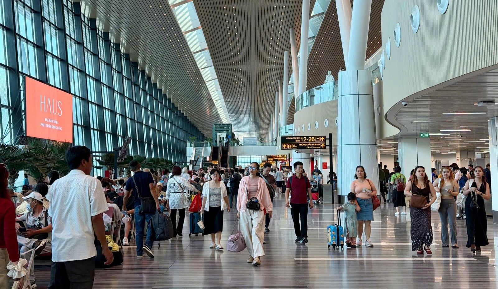 Một sân bay ở Việt Nam vừa lập kỷ lục đón hơn 170.000 khách/ngày