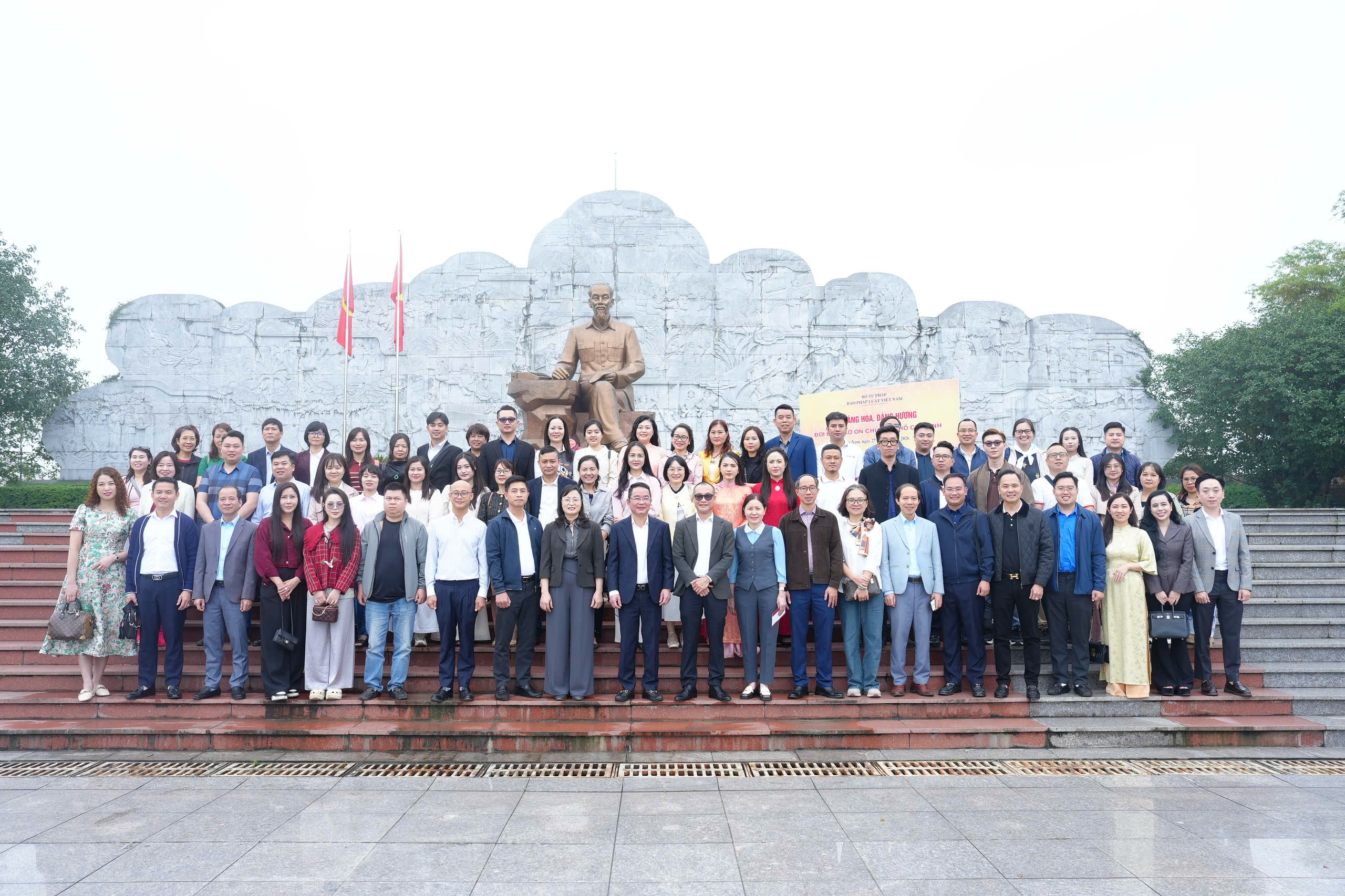 Báo Pháp luật Việt Nam về nơi khởi nguồn 6 điều Bác Hồ dạy CAND