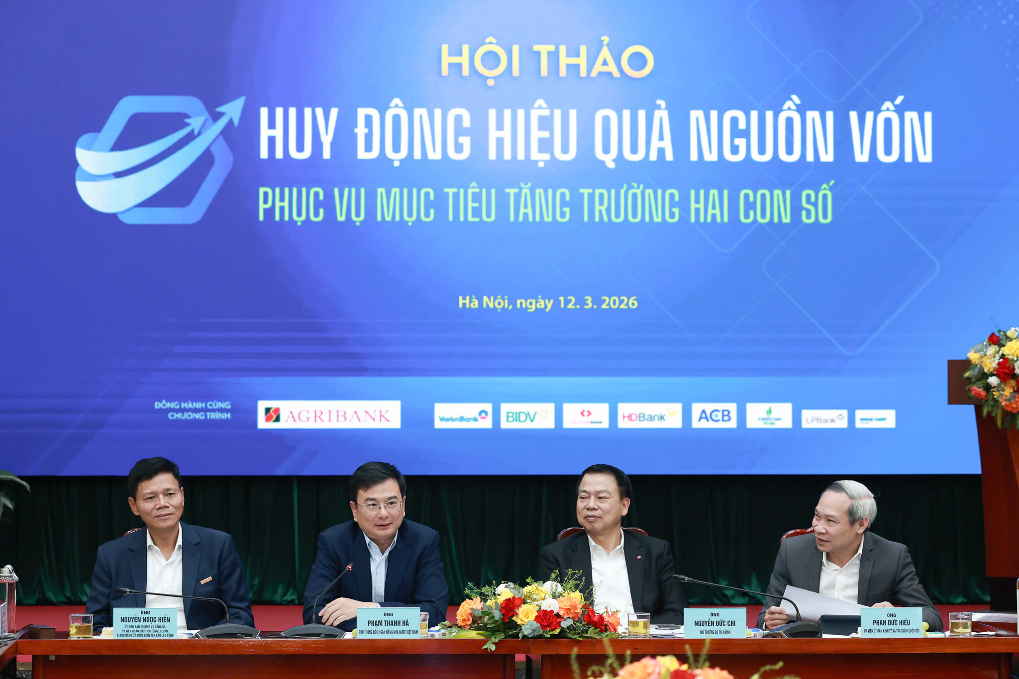 Huy động hiệu quả nguồn vốn, phục vụ mục tiêu tăng trưởng hai con số