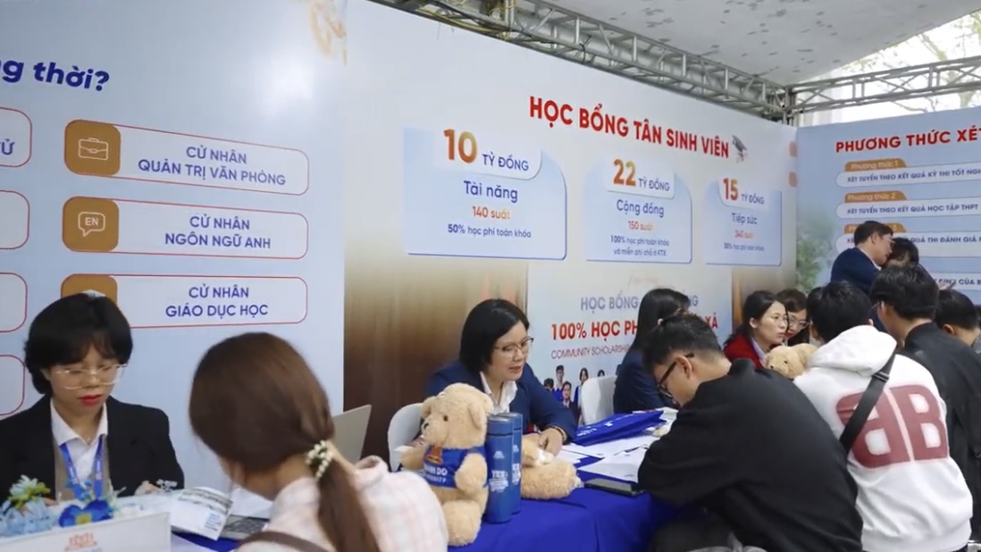 Trường Đại học Thành Đô đồng hành cùng thí sinh tại Ngày hội tư vấn tuyển sinh năm 2026