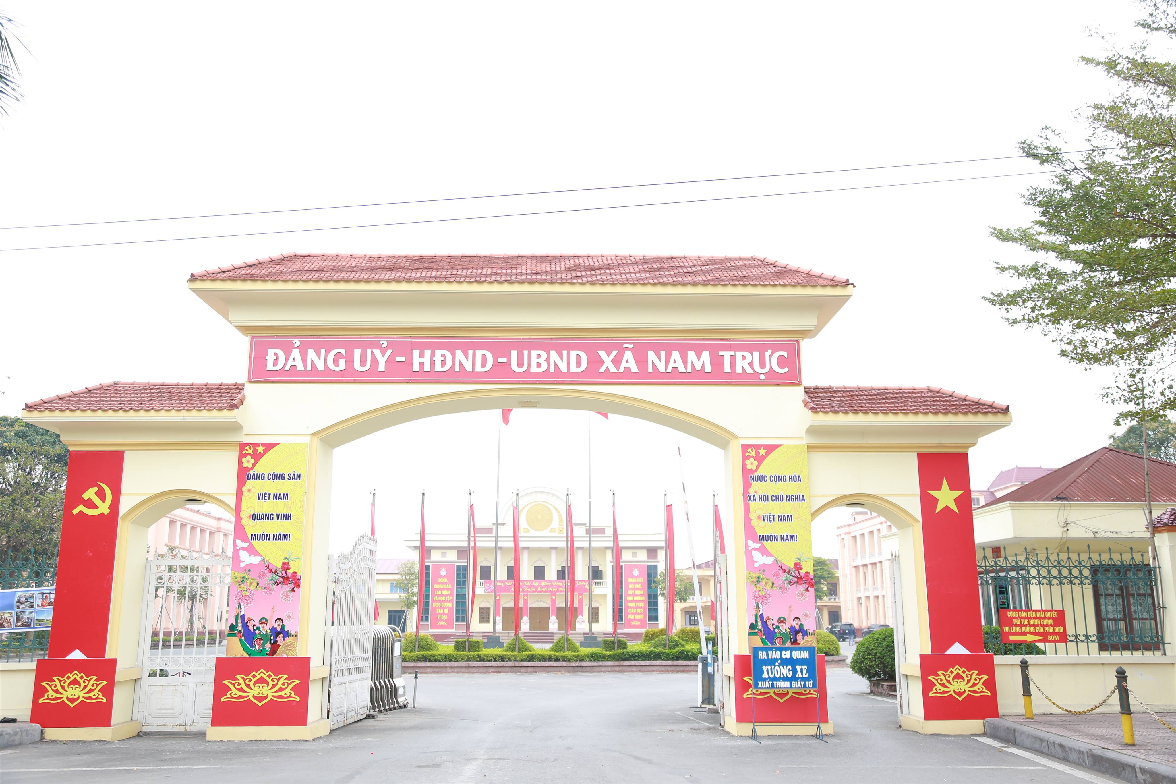 Xã Nam Trực : Rộn ràng ngày hội non sông