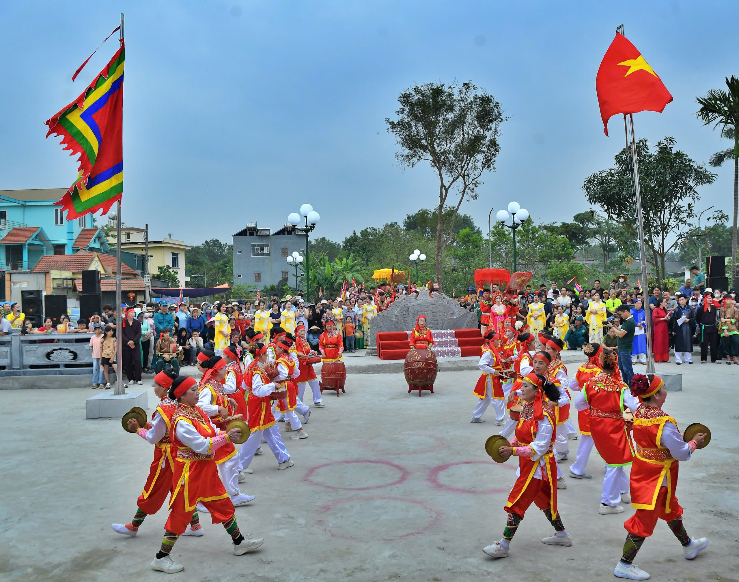 Hội Kén rể Đường Yên trở thành Di sản văn hóa phi vật thể quốc gia