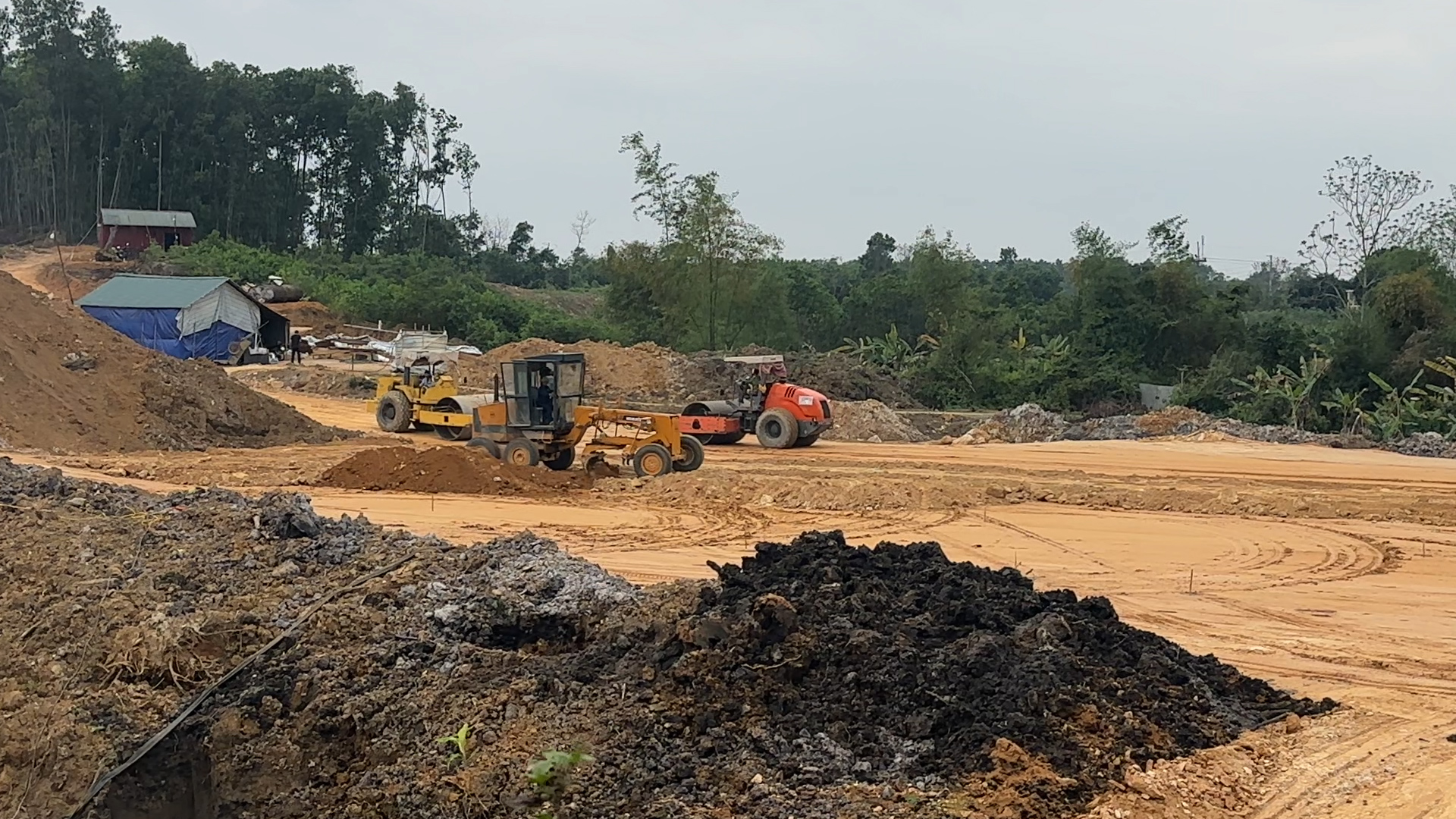 Bản tin Đầu tư công: Bảo đảm nguồn cung, ổn định giá vật liệu xây dựng phục vụ giải ngân đầu tư công