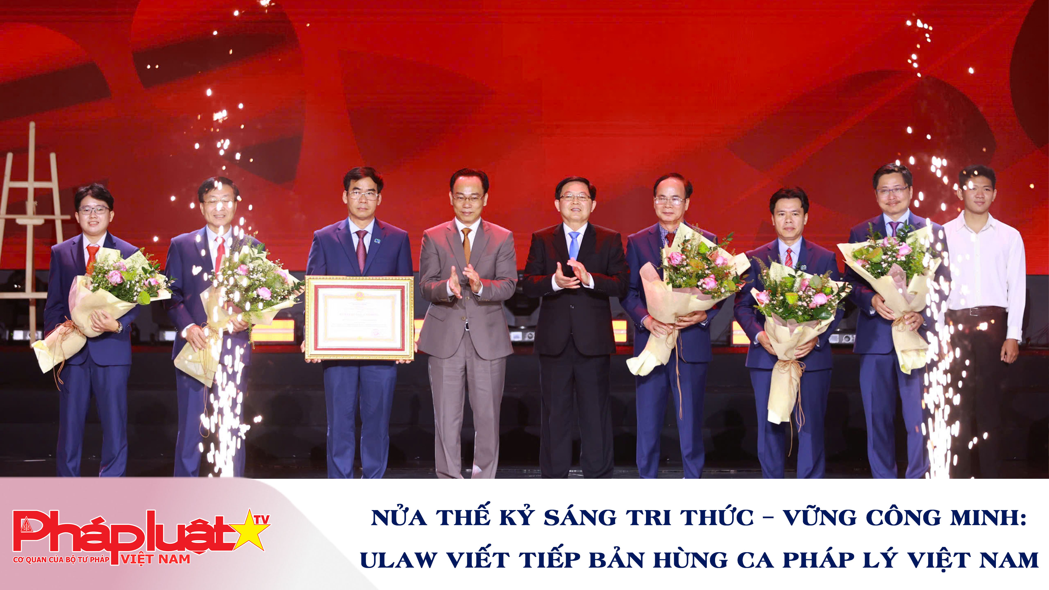 Nửa thế kỷ sáng tri thức – Vững công minh: ULAW viết tiếp bản hùng ca pháp lý Việt Nam