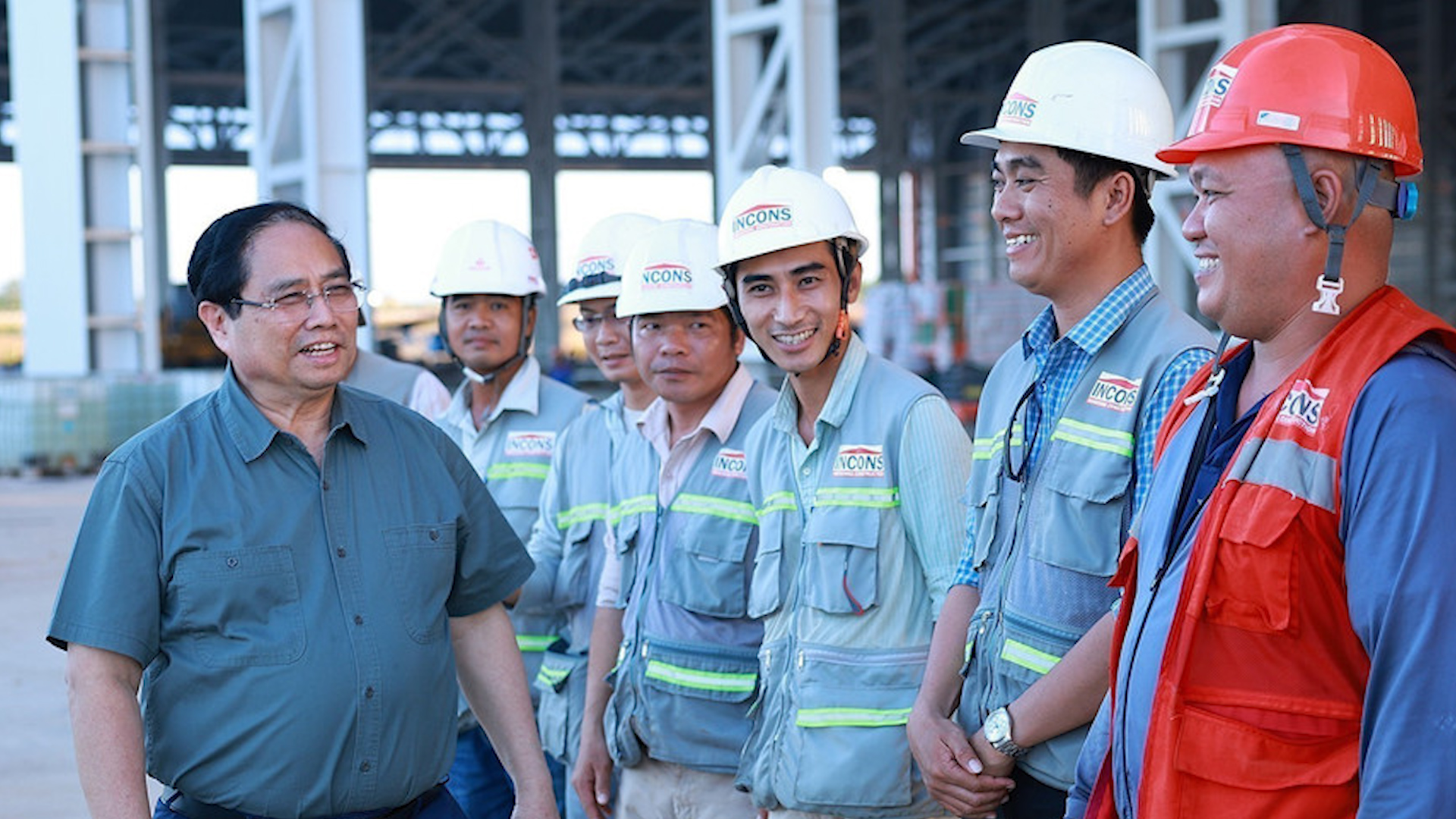 Bản tin Đầu tư công: Thủ tướng kiểm tra tiến độ sân bay Long Thành, yêu cầu tăng tốc về đích năm 2026