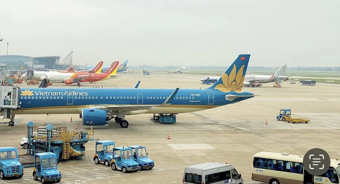Bản tin An toàn giao thông số 320: Nhiều hãng hàng không Việt Nam cắt giảm đường bay