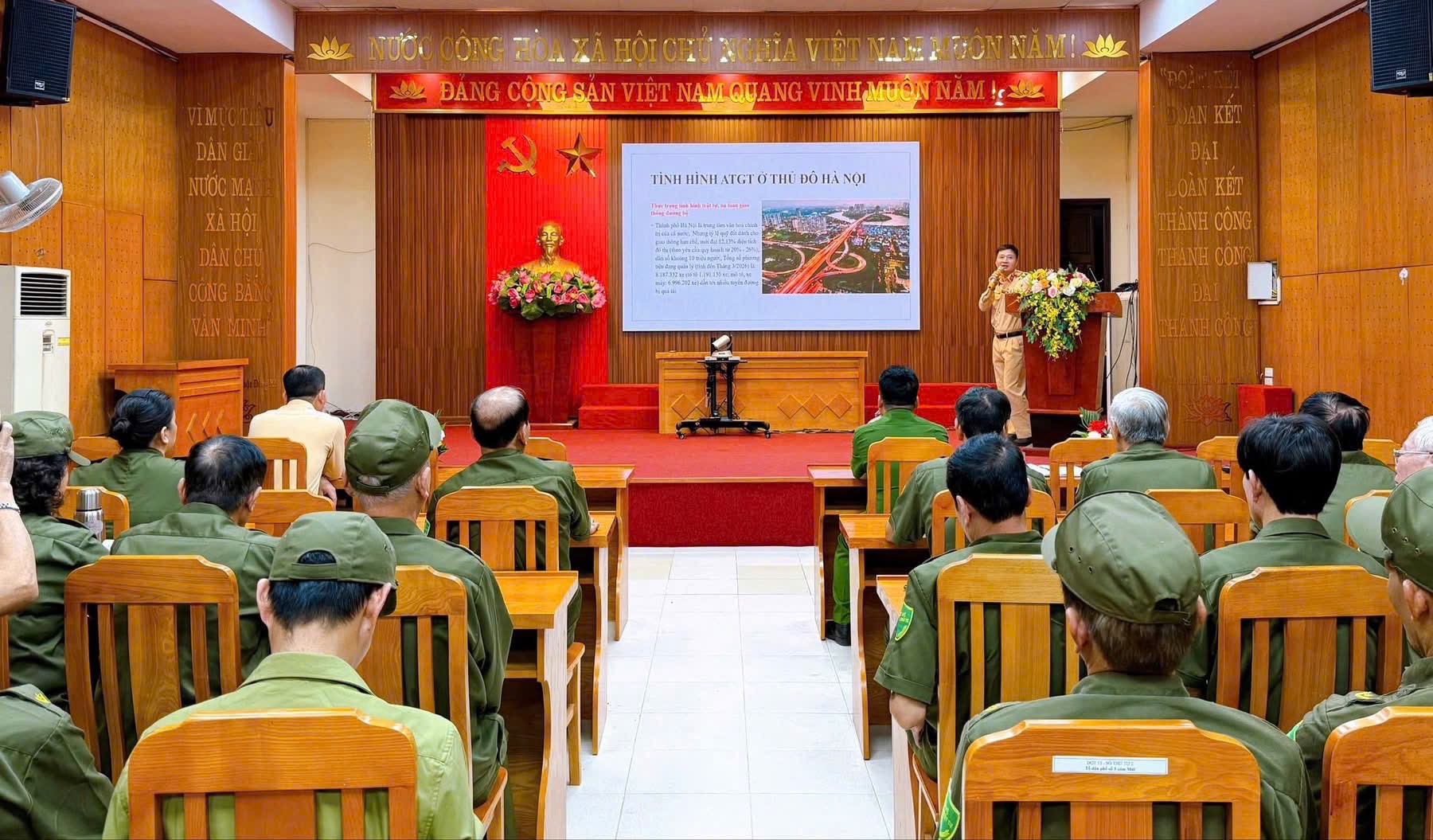 Phường Thanh Liệt: Nâng cao năng lực phân luồng giao thông cho lực lượng an ninh cơ sở