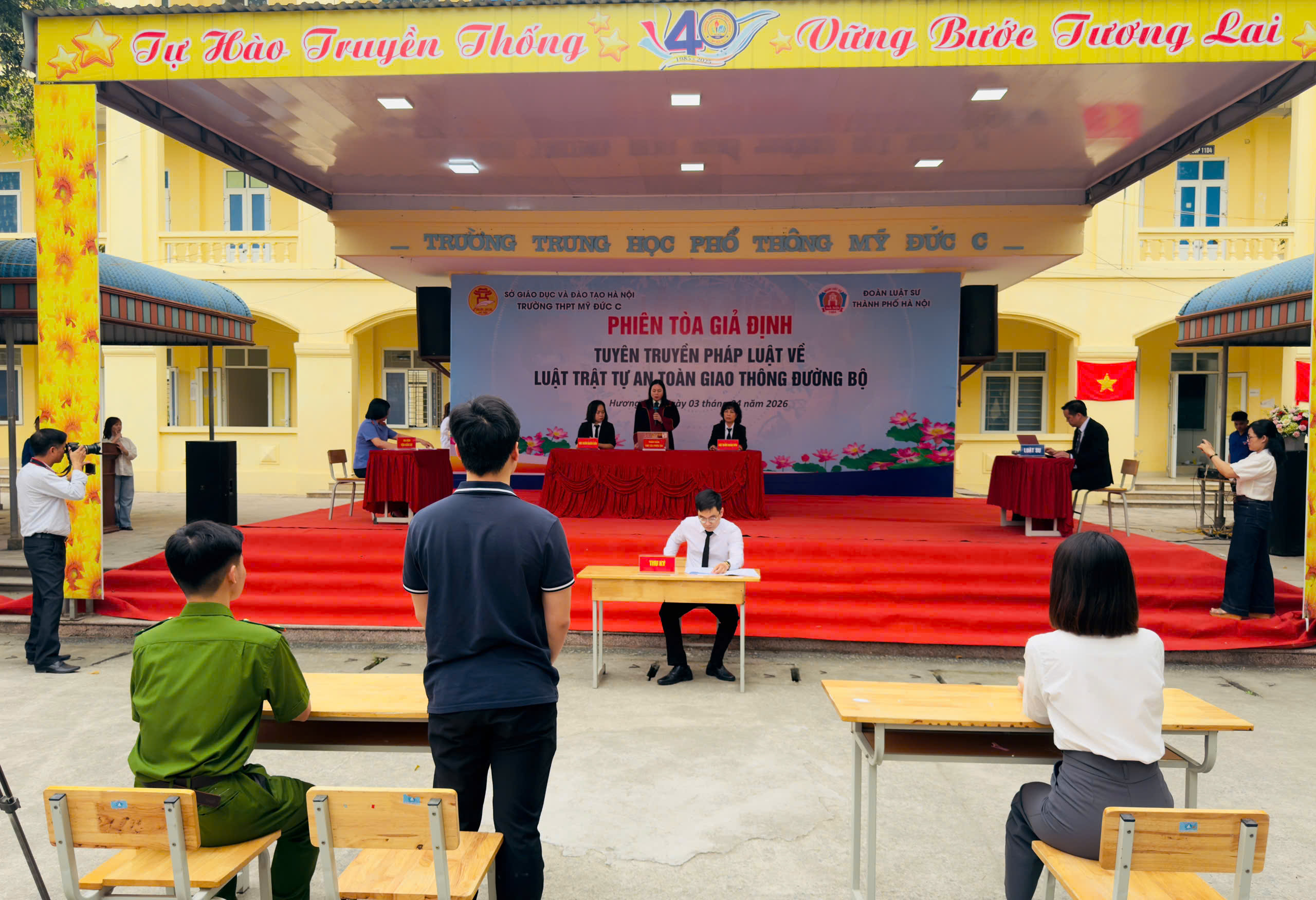 “Phiên tòa giả định” gióng hồi chuông cảnh tỉnh học sinh về an toàn giao thông