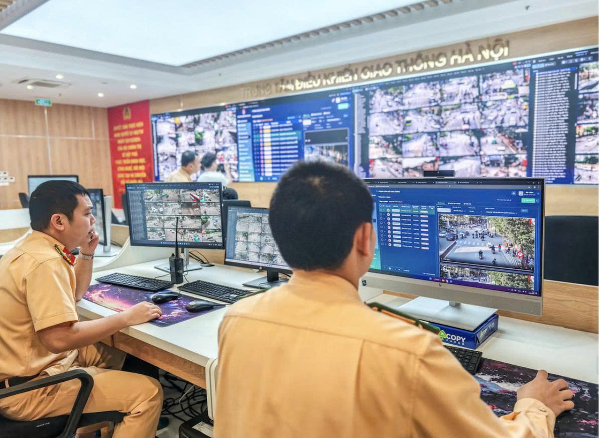 Bản tin An toàn Giao thông số 306: Hà Nội tăng cường phạt nguội dừng, đỗ sai quy định bằng camera AI