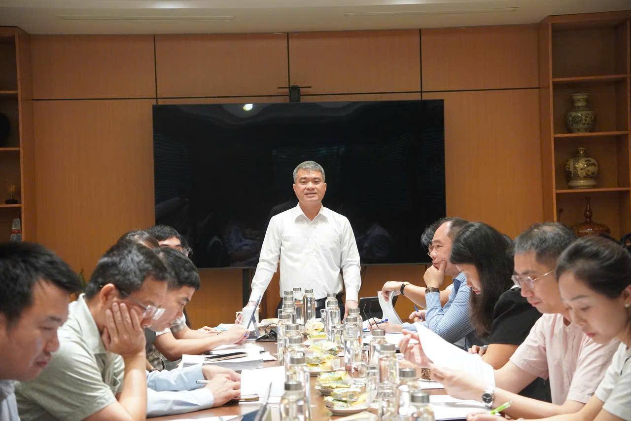 Hoàn thiện Luật Nuôi con nuôi: Bảo đảm lợi ích tốt nhất cho trẻ em